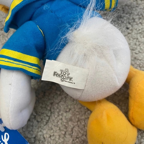 Donald Duck Toy Factory 10” Disney Plush - Picture 6 of 11